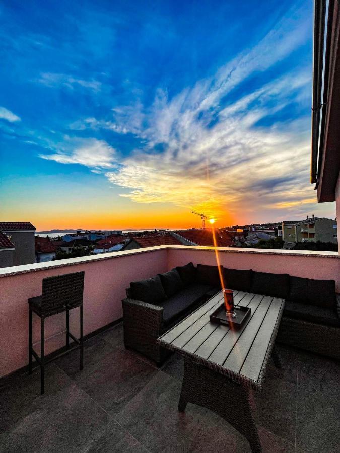 Seaview Apartments Roberta زادار المظهر الخارجي الصورة