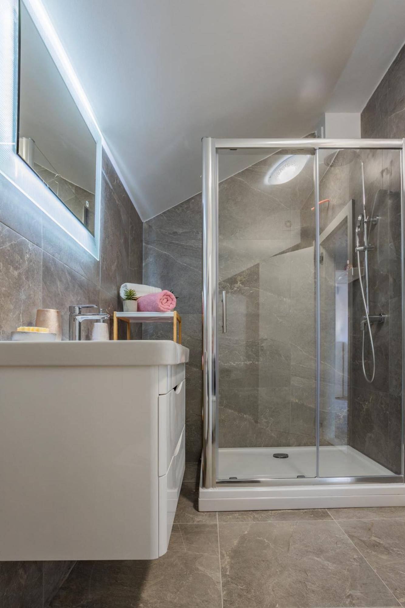 Seaview Apartments Roberta زادار المظهر الخارجي الصورة