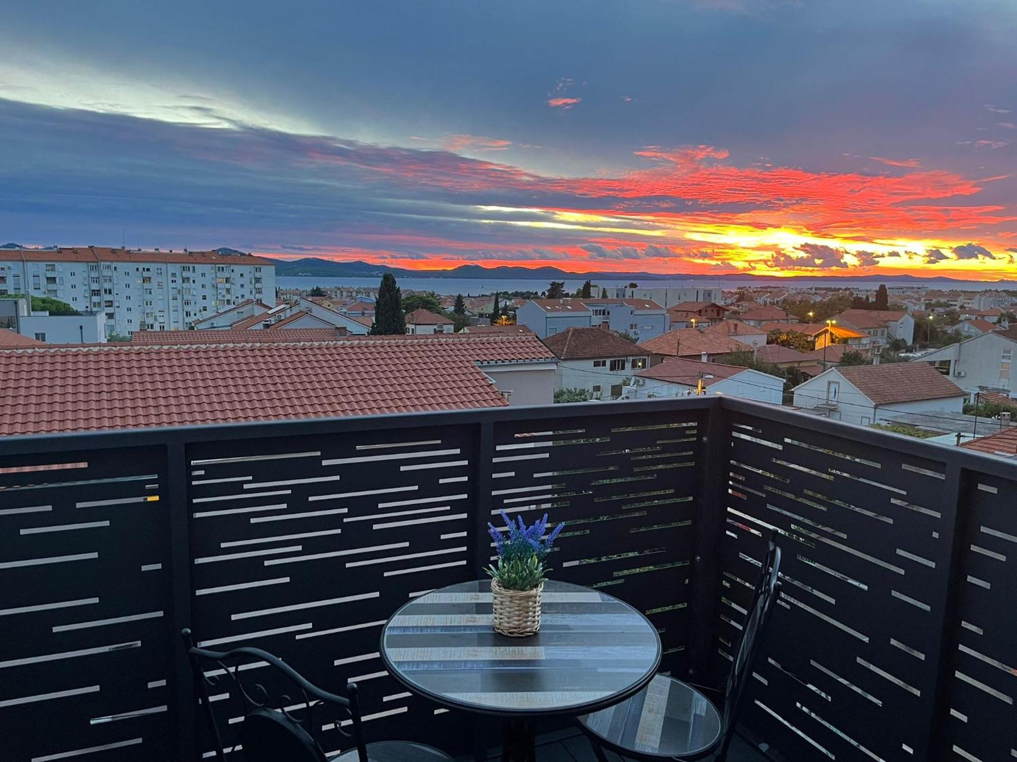 Seaview Apartments Roberta زادار المظهر الخارجي الصورة